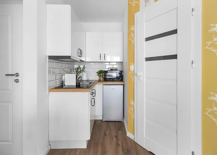 2 X 1 Bedroom Deluxe With Ac Only 900 M To Station Διαμέρισμα Βαρσοβία