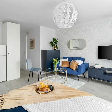 2 X 1 Bedroom Deluxe With Ac Only 900 M To Station Daire